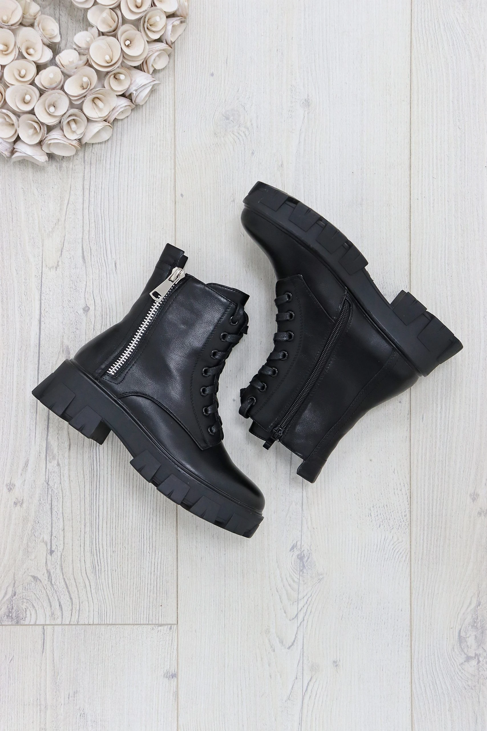 Missmodaluxe DOUBLE UP ZIP DETAIL LACE UP CHUNKY SOLE ANKLE BIKER BOOT IN BLACK 4 Missmodaluxe DOUBLE UP ZIP DETAIL LACE UP CHUNKY SOLE ANKLE BIKER BOOT IN BLACK - Image 4