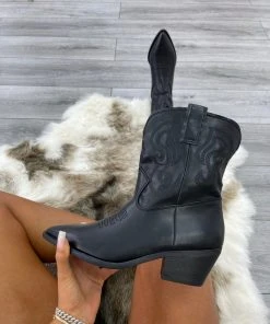 Miss Moda Luxe Black PU Faux Leather Ankle Length Cowboy Boot