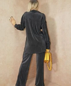 Miss Moda Luxe Black Oversized Plisse Button Up Shirt Co-ord -Miss Moda Luxe Shop IMG 8749 scaled