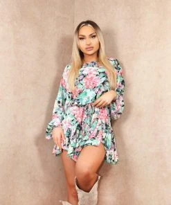 Miss Moda Luxe Black Oversized Floral Print Puffed Sleeved Braided Waist Belted Floaty Dress 12 Miss Moda Luxe Black Oversized Floral Print Puffed Sleeved Braided Waist Belted Floaty Dress -Miss Moda Luxe Shop SMOCKDRESSES 76 scaled