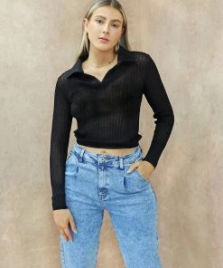 Miss Moda Luxe Black Ribbed Collar Long-sleeve Top.