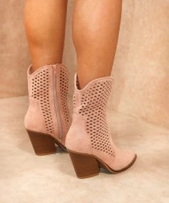 Miss Moda Luxe Pink Classic Faux Suede Cut Out Heeled Cowboy Boot -Miss Moda Luxe Shop blazercowboy 02 scaled
