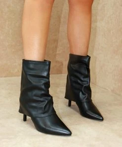 Miss Moda Luxe CINZIA Black Fold Over Calf High Boot 6 Miss Moda Luxe CINZIA Black Fold Over Calf High Boot -Miss Moda Luxe Shop cinziablack4 scaled