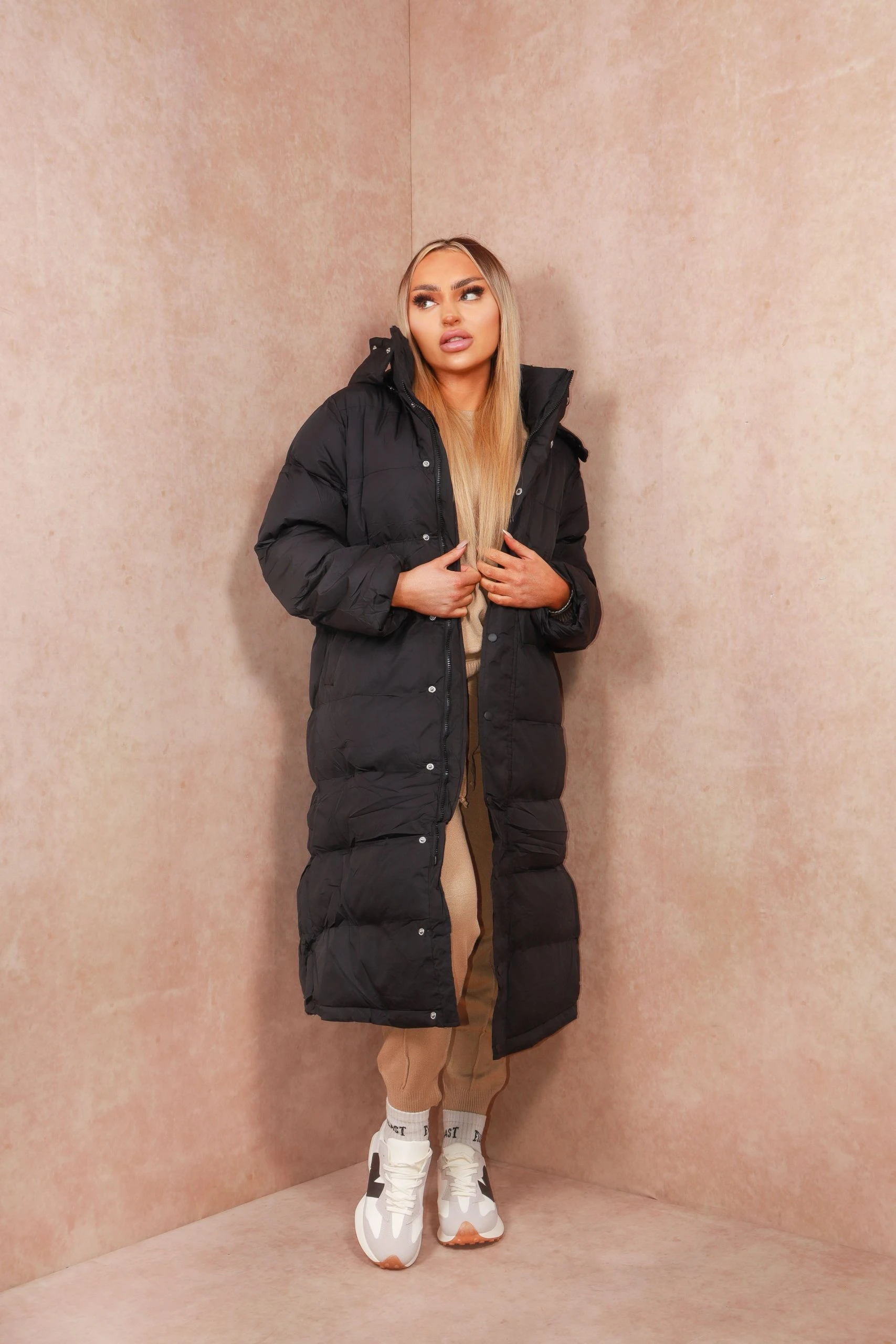 Miss Moda Luxe Black Long-line Padded Puffer Jacket 1 Miss Moda Luxe Black Long-line Padded Puffer Jacket