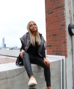 Miss Moda Luxe Black Cuffed Longline Puffer Gilet -Miss Moda Luxe Shop cuffedgiletblack1