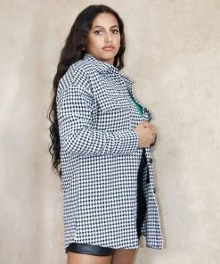 Miss Moda Luxe Dogtooth Quilted Oversized Shacket 6 Miss Moda Luxe Dogtooth Quilted Oversized Shacket -Miss Moda Luxe Shop dogtooth2 scaled