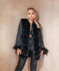 Miss Moda Luxe Black Faux Fur Gilet