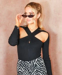 Miss Moda Luxe RIBBED CUT OUT LONGSLEEVE BODYSUIT BLACK -Miss Moda Luxe Shop jesscorner 3 scaled