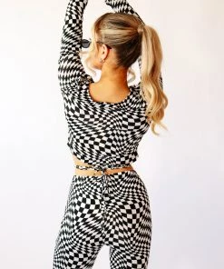 Miss Moda Luxe THE ILLUSION CHECKERBOARD CO ORD BLACK/WHITE 16 Miss Moda Luxe THE ILLUSION CHECKERBOARD CO ORD BLACK/WHITE -Miss Moda Luxe Shop jessretro 14 scaled