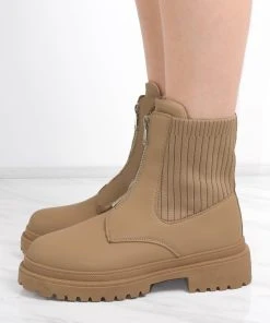 Miss Moda Luxe Camel Zip Front Chunky Ribbed Ankle Boot 6 Miss Moda Luxe Camel Zip Front Chunky Ribbed Ankle Boot -Miss Moda Luxe Shop redo 671 scaled