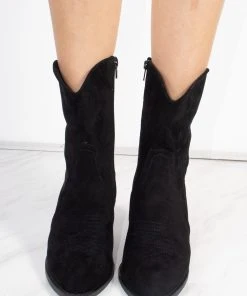 Miss Moda Luxe Black Faux Suede Embroidered Western Pointed Toe Cowboy Boots -Miss Moda Luxe Shop redo 978 scaled