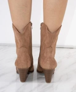 Miss Moda Luxe Camel Faux Suede Embroidered Western Pointed Toe Short Cowboy Boots 6 Miss Moda Luxe Camel Faux Suede Embroidered Western Pointed Toe Short Cowboy Boots -Miss Moda Luxe Shop redo 979 scaled