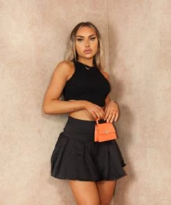 Miss Moda Luxe Black Flared Zip Up Skort -Miss Moda Luxe Shop summer6 08 scaled