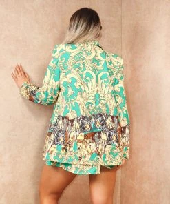 Miss Moda Luxe Gold And Green Paisley Tiger Print Tailored Blazer And Short Set -Miss Moda Luxe Shop summervibes3 58 scaled