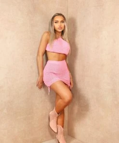 Miss Moda Luxe Pink Crochet Lace Up Backless Halterneck Skirt And Top Two-piece 16 Miss Moda Luxe Pink Crochet Lace Up Backless Halterneck Skirt And Top Two-piece -Miss Moda Luxe Shop summervibes3 73 scaled