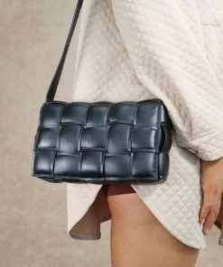 Miss Moda Luxe THE ZHARA BLACK WOVEN CLUTCH BAG -Miss Moda Luxe Shop wovenblack2